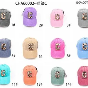 Casquette motif C léopard tissu doux (x12)